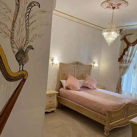 ゲストハウス Lyre Maison De L'eglise Du Couvent